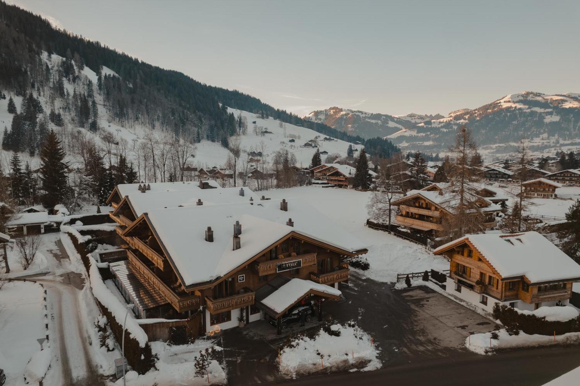 Ultima Hotel Gstaad Residences المظهر الخارجي الصورة