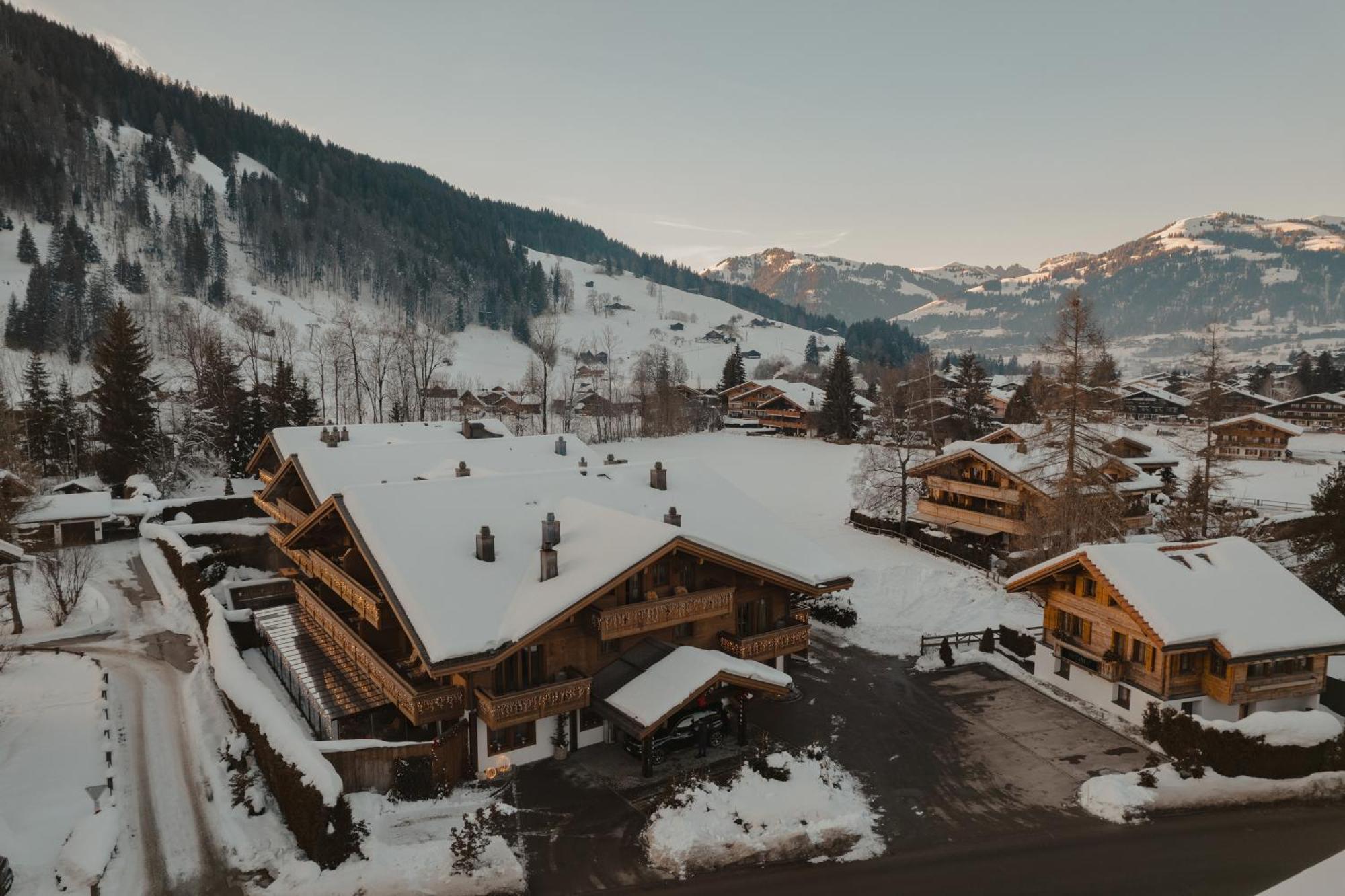 Ultima Hotel Gstaad Residences المظهر الخارجي الصورة